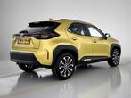 Toyota Yaris Cross 1.5 Hybrid Dynamic Limited | Apple CarPla, Stof, Gebruikt, Overige kleuren, 116 pk