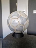 Adidas Terrestra OFFICIAL MATCHBALL (EK 2000), Ophalen of Verzenden, Gebruikt, Buitenlandse clubs