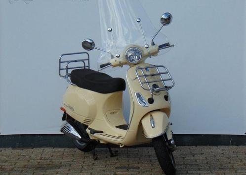 Vespa LX 50 4t snor Venezia Limited Edition, Fietsen en Brommers, Scooters | Vespa, Gebruikt, Vespa LX, Benzine, Ophalen of Verzenden