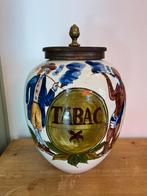 Grote oude tabakspot, Ophalen