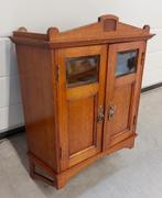 Prachtig antiek Art Deco hangkastje. Eiken., Antiek en Kunst, Ophalen
