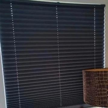 Antracietgrijs donker grijs plisse gordijnen plissegordijnen beschikbaar voor biedingen