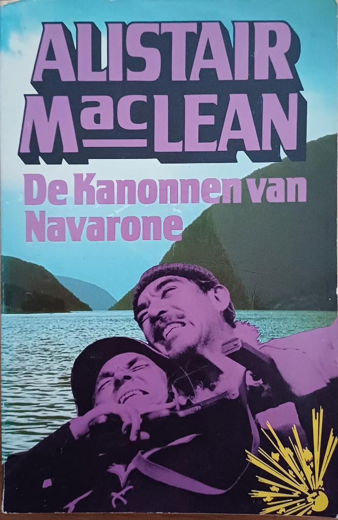 2+1 GRATIS! De kanonnen van Navarone - Alistair MacLean, Boeken, Romans, Gelezen, Europa overig, Ophalen of Verzenden