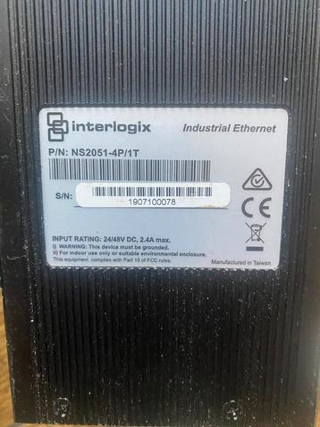 Te koop Poe switch 4 poort met voeding beschikbaar voor biedingen