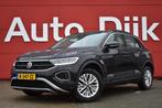 Volkswagen T-Roc 1.5 TSI Life LED | Virtual Cockpit | Carpla, Voorwielaandrijving, Stof, 4 cilinders, Zwart