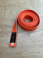 Oranje Karate band, Sport en Fitness, Vechtsporten en Zelfverdediging, Gebruikt, Karate, Vechtsportkleding, Maat M