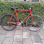 Werkende rode fixie fiets, Fietsen en Brommers, Fietsen | Racefietsen, Minder dan 10 versnellingen, Gebruikt, Staal, Ophalen
