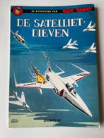 Buck Danny stripboek (Dupuis) Nr.30 - “De Satellietdieven”, Eén stripboek, Ophalen of Verzenden, Gelezen, Dupuis