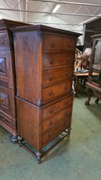 Engelse hoge eiken  ladekast, Antiek en Kunst, Antiek | Meubels | Kasten, Ophalen