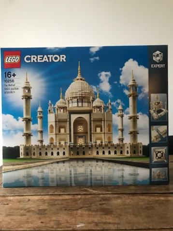 lego 10256 Creator beschikbaar voor biedingen