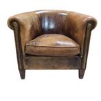 Schapenleren club fauteuil nette staat + BEZORGING GRATIS, Gebruikt, Chesterfield, Ophalen of Verzenden, Leer