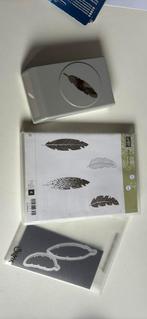 Four feathers stempels dies en pons Stampin up, Hobby en Vrije tijd, Ophalen of Verzenden, Zo goed als nieuw