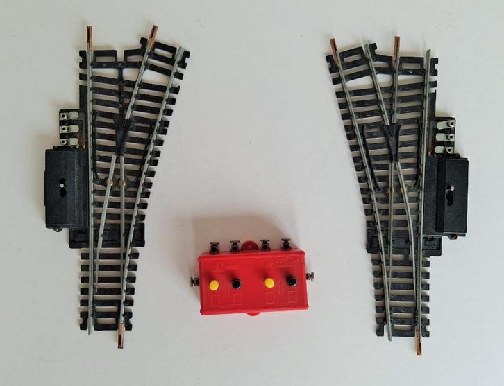 Lima elektrische wisselset H0 met bedieningsschakelaar, Hobby en Vrije tijd, Modeltreinen | H0, Zo goed als nieuw, Rails, Gelijkstroom