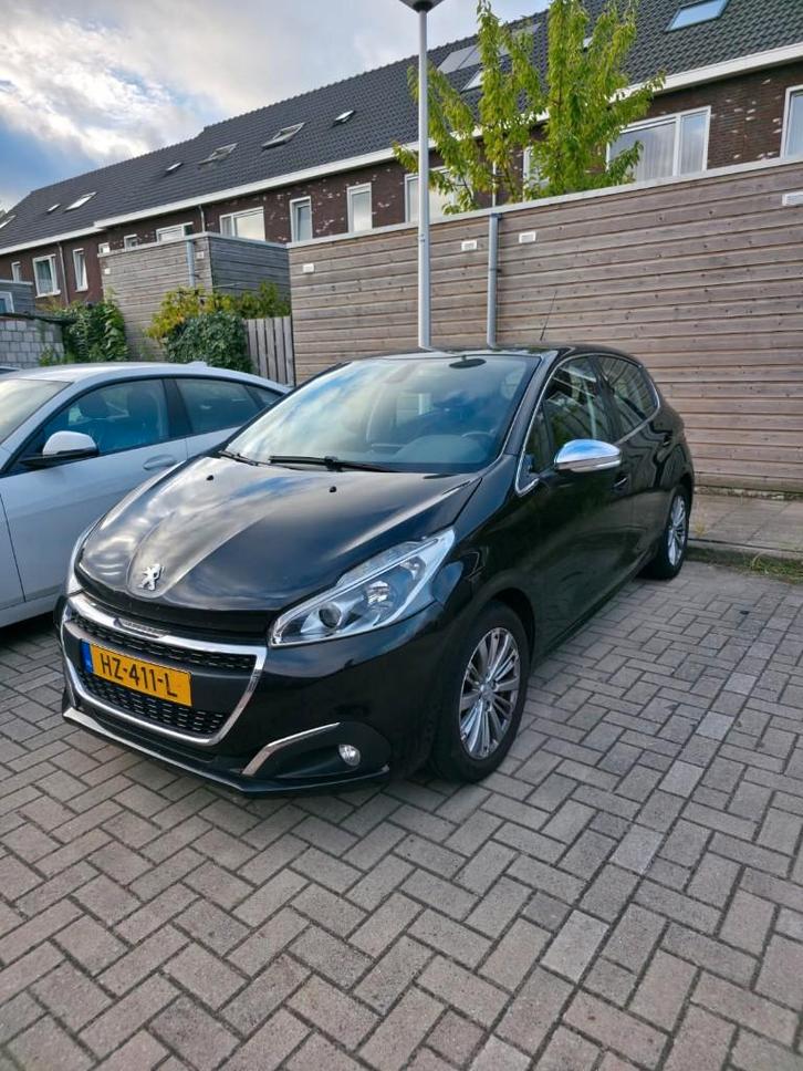 Peugeot 208 1.2 110PK 2016 Ambient light, Auto's, Peugeot, Particulier, ABS, Adaptieve lichten, Airbags, Airconditioning, Android Auto