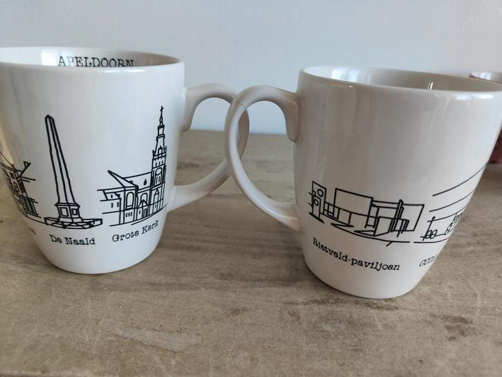 Citymok Apeldoorn met afb De Naald-Paleis Loo- Coda -kerk, Huis en Inrichting, Keuken | Servies, Zo goed als nieuw, Kop(pen) en/of Schotel(s)