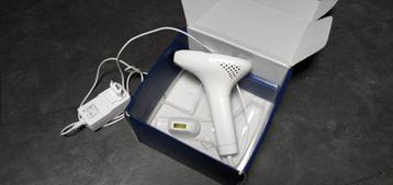 ontharingapparaat met extra lichtflits lamp beschikbaar voor biedingen