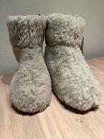 Nieuwe warme sloffen - Maat 35/36, Ophalen, Nieuw, Grijs, Pantoffels of Sloffen