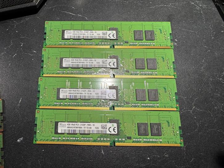 16GB (4x4GB) SK Hynix DDR4 2133MHz ECC Geheugen, Computers en Software, RAM geheugen, Gebruikt, Server, 16 GB, DDR4, Ophalen of Verzenden