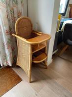 rotan kinderstoel, Kinderen en Baby's, Kinderstoelen, Ophalen, Zo goed als nieuw, Overige typen, Afneembaar eetblad