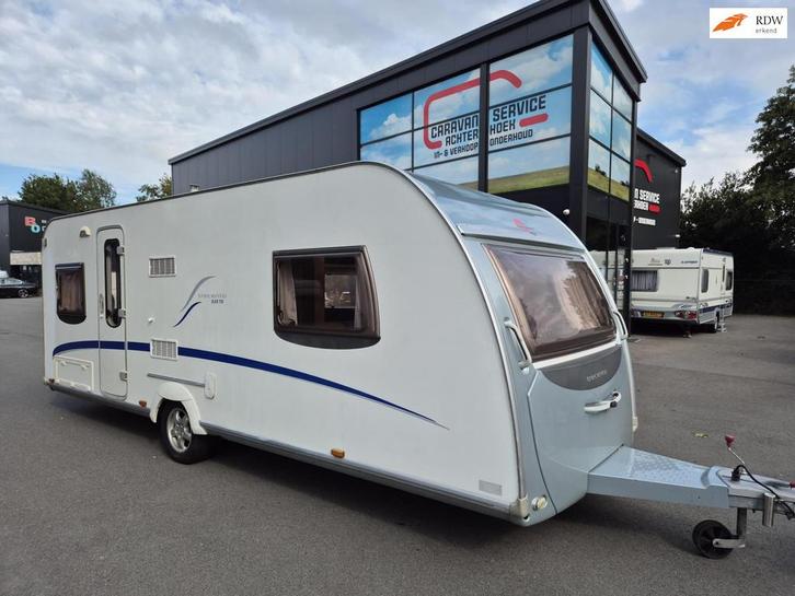 Buerstner 525 TS Queens bed - middenbed kleine voortent, Caravans en Kamperen, Caravans, Bedrijf, tot en met 4, 1250 - 1500 kg