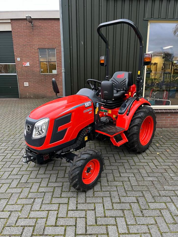 Kioti CX2510H Compact Trekker, Zakelijke goederen, Agrarisch | Tractoren, tot 2500, Overige merken, tot 80 Pk, Nieuw, Ophalen