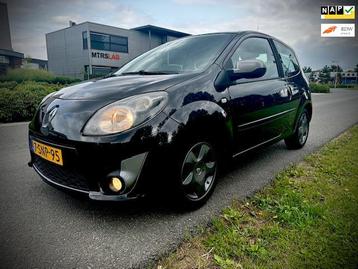 Renault Twingo 1.2-16V Night & Day AUTOMAAT, AIRCO, HALF LEE beschikbaar voor biedingen