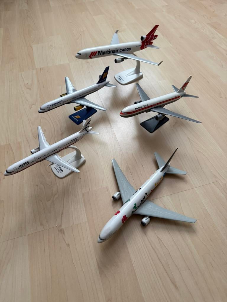 Keuze of collectie modelvliegtuigen, Overige merken, Ophalen of Verzenden, Vliegtuig, Gebruikt