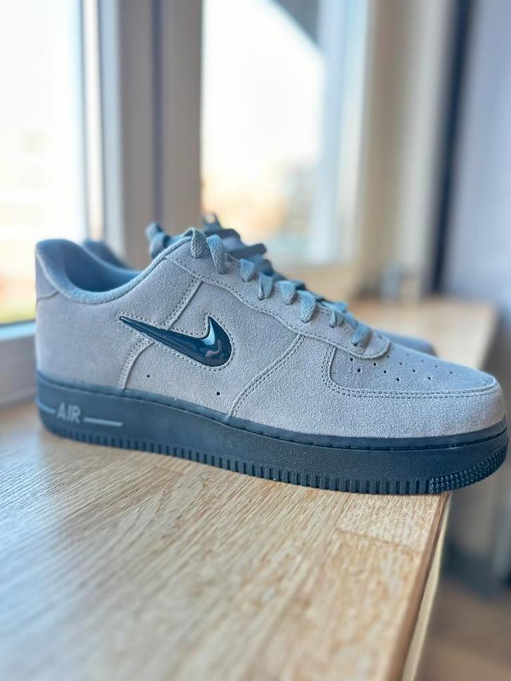 Nike Air Force 1 low (leer) - nieuw/origineel - maat 45, Kleding | Heren, Schoenen, Nieuw, Sneakers of Gympen, Overige kleuren