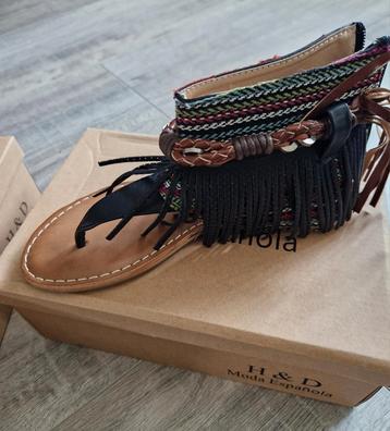 Nieuw in doos, ibiza-style slippers maat 35 zwart