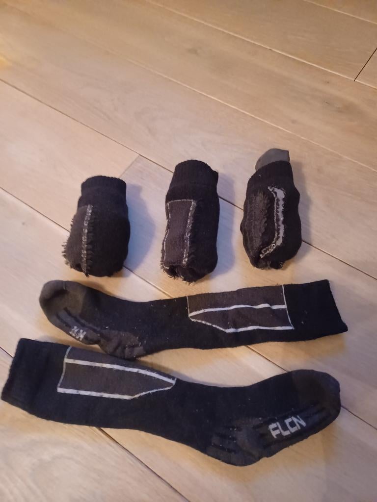 Skisokken maat 31 -34, Gebruikt, 100 tot 140 cm, Kleding, Ophalen