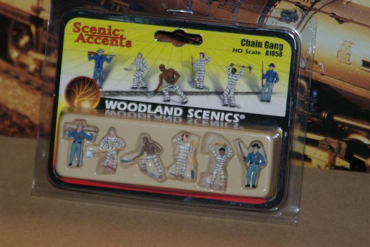 Woodland Scenics H0 A1858 SCENIC ACCENTS Chain Gang NIEUW, Hobby en Vrije tijd, Modeltreinen | H0, Nieuw, Brug, Tunnel of Gebouw