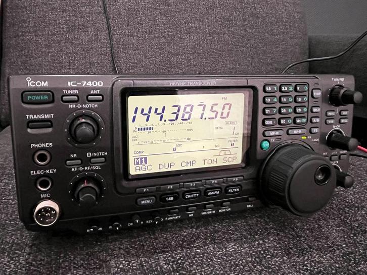 Icom IC-7400, als nieuw! (Evt met voeding), Telecommunicatie, Zenders en Ontvangers, Zo goed als nieuw, Zender en Ontvanger, Ophalen