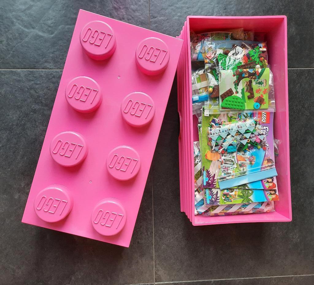 LEGO sets (m.n. Friends) in 8 brick opbergbox, Kinderen en Baby's, Speelgoed | Duplo en Lego, Ophalen, Gebruikt, Complete set