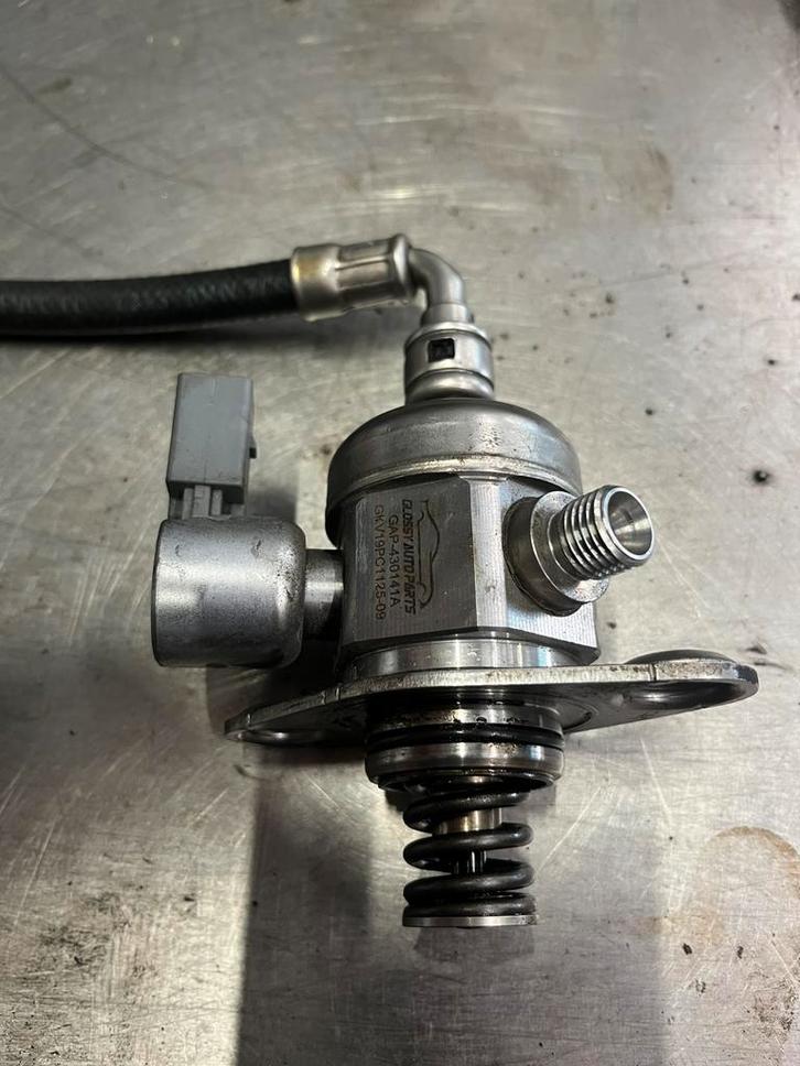 Hoge druk pomp N13B16A 13 51 8 605 103, Auto-onderdelen, Brandstofpompen, Gebruikt, Ophalen of Verzenden