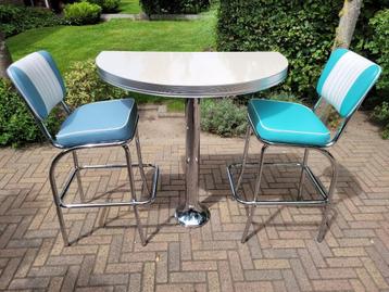 Bel Air 2 Amerikaanse barkrukken sixties fifties , bartafel beschikbaar voor biedingen