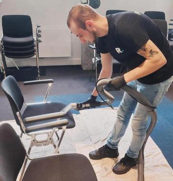 Heeft u last van vlekken in uw meubilair? beschikbaar voor biedingen