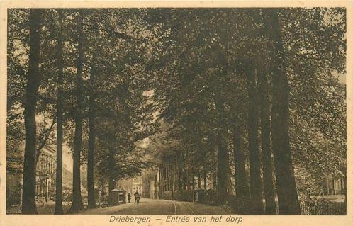 (388-237-041) Driebergen-Rijsenburg Entree van het dorp, Verzamelen, Ansichtkaarten | Nederland, Utrecht, Verzenden