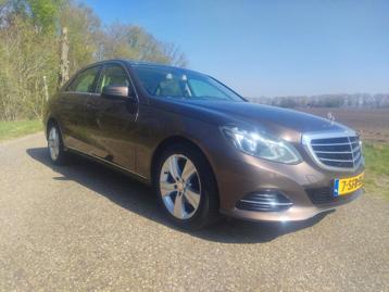 Mercedes-Benz E-Klasse E200 Aut7 2013 Bruin NAP APK beschikbaar voor biedingen