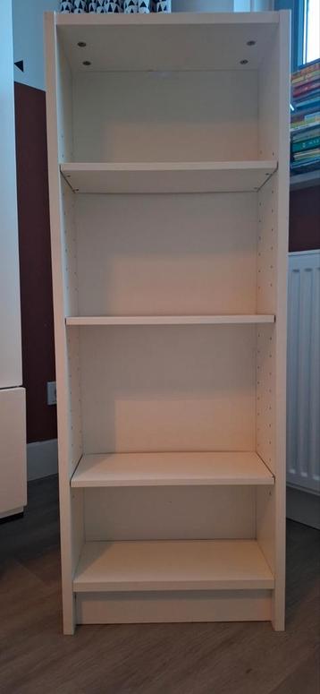 Wit kastje (Boekenkast / Schoenenkast) - 106x40x17 cm