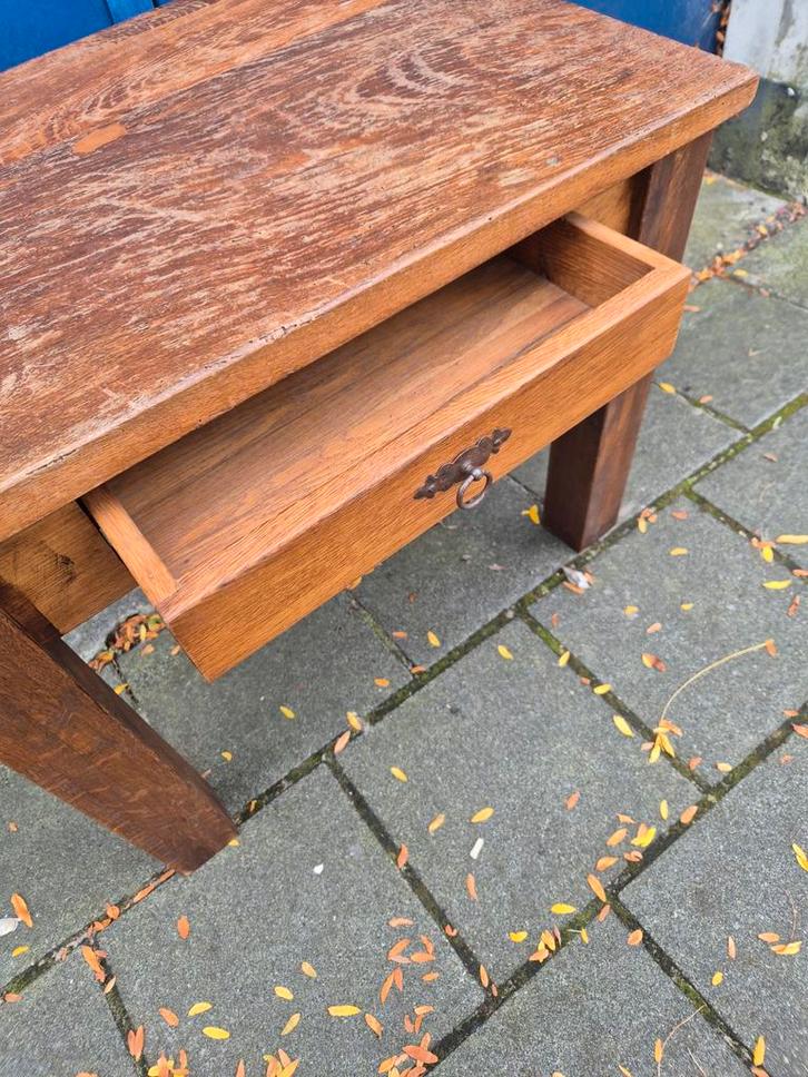 Oud antiek massief Houten bijzet tafeltje met lade zie fotos, Antiek en Kunst, Antiek | Meubels | Tafels, Ophalen of Verzenden