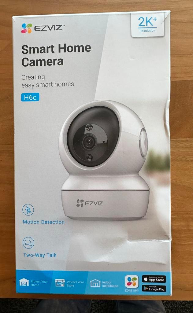 EZVIZ H6C Binnencamera met Geluid - App Bediening, Audio, Tv en Foto, Videobewaking, Zo goed als nieuw, Ophalen of Verzenden