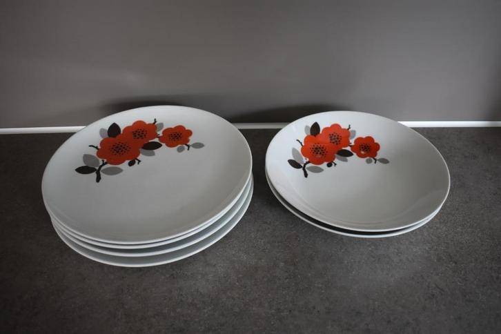 Arzberg borden 6 x met rode grote bloemen art deco vintage, Antiek en Kunst, Antiek | Servies los, Ophalen of Verzenden