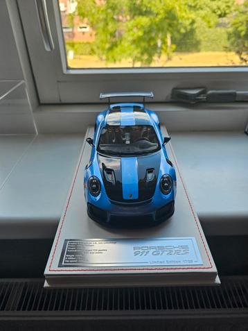 Dino models porsche gt2 rs 1:18 beschikbaar voor biedingen