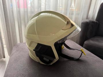 MSA F1XF Brandweerhelm beschikbaar voor biedingen