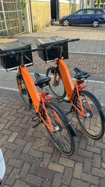 2 complete bezorgfietsen beschikbaar voor biedingen