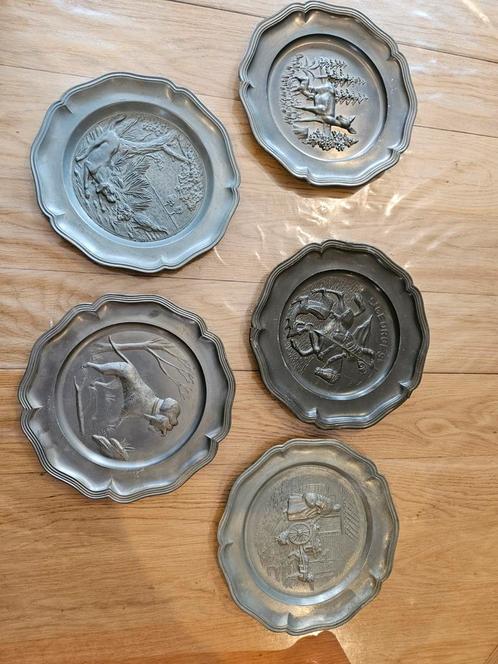 5 Antieke Tinnen Borden met Jachttaferelen, Antiek en Kunst, Antiek | Tin, Ophalen of Verzenden