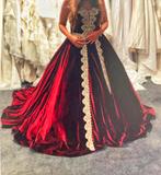 Trouwjurk, Ophalen, Gedragen, Rood, Trouwjurk