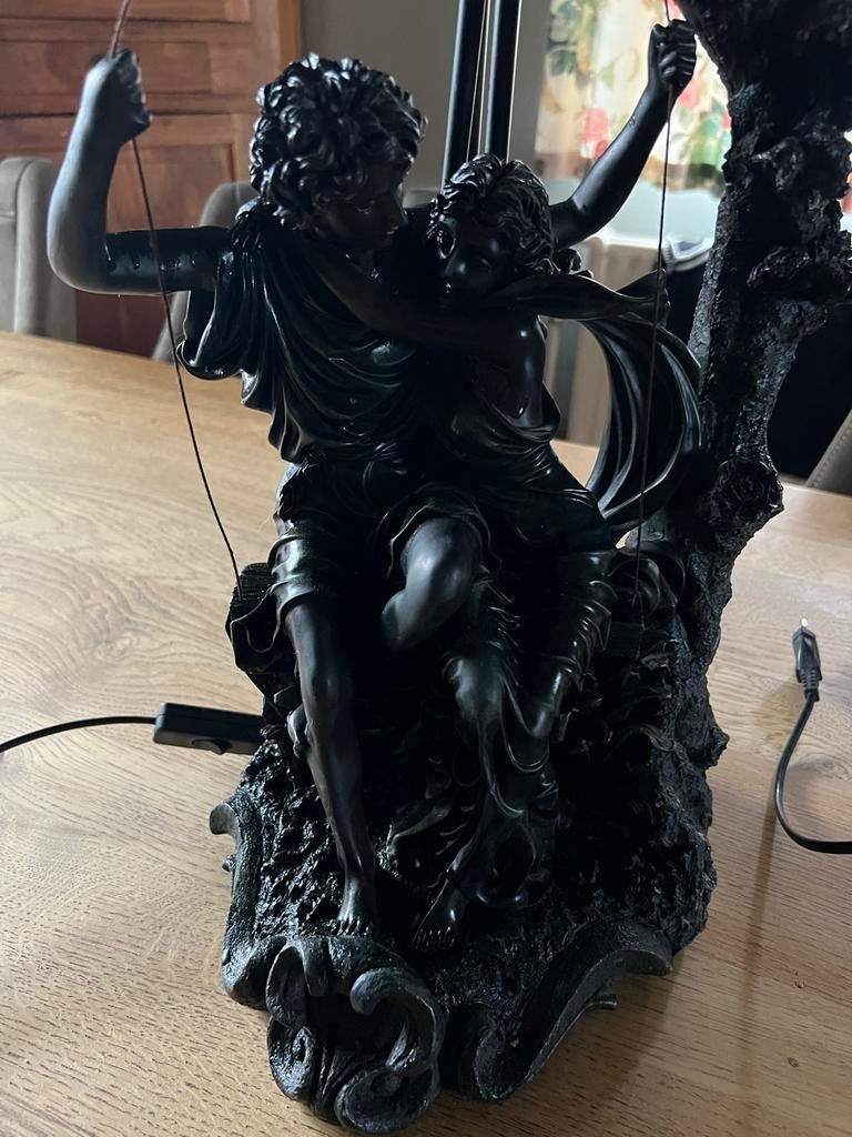 Art Nouveau Lamp met Man & Vrouw Schommelbank, Ophalen