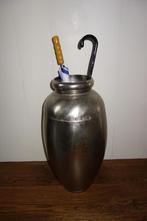 Metalen vaas 65 cm.hoog Metaal. Paraplubak, Ophalen of Verzenden, Zo goed als nieuw, Metaal