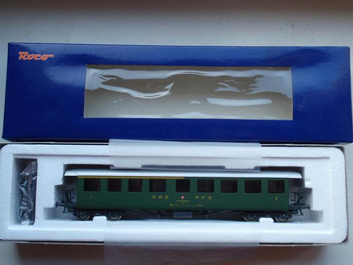 ROCO SBB ABi personenwagon met open balkon, Hobby en Vrije tijd, Modeltreinen | H0, Nieuw, Wagon, Gelijkstroom, Roco, Ophalen of Verzenden